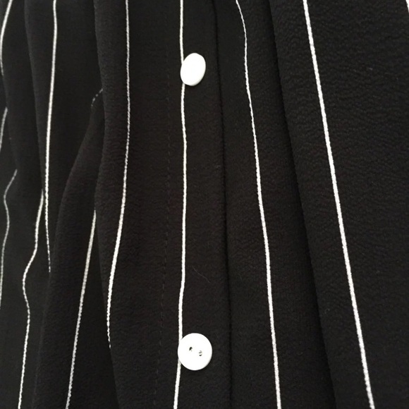 Off The Shoulder Top - Picture 2 of 5